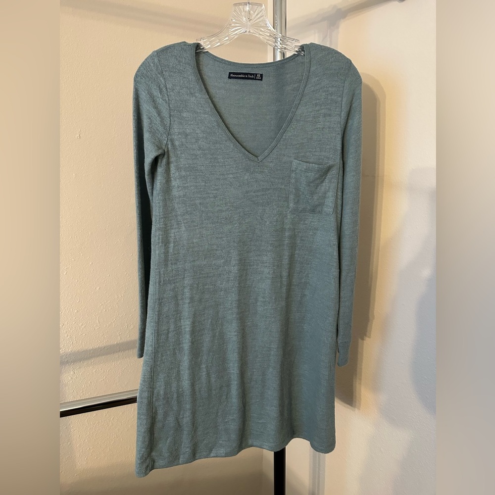 Abercrombie and Fitch Light Blue Long Sleeve Dress with Pocket - XS